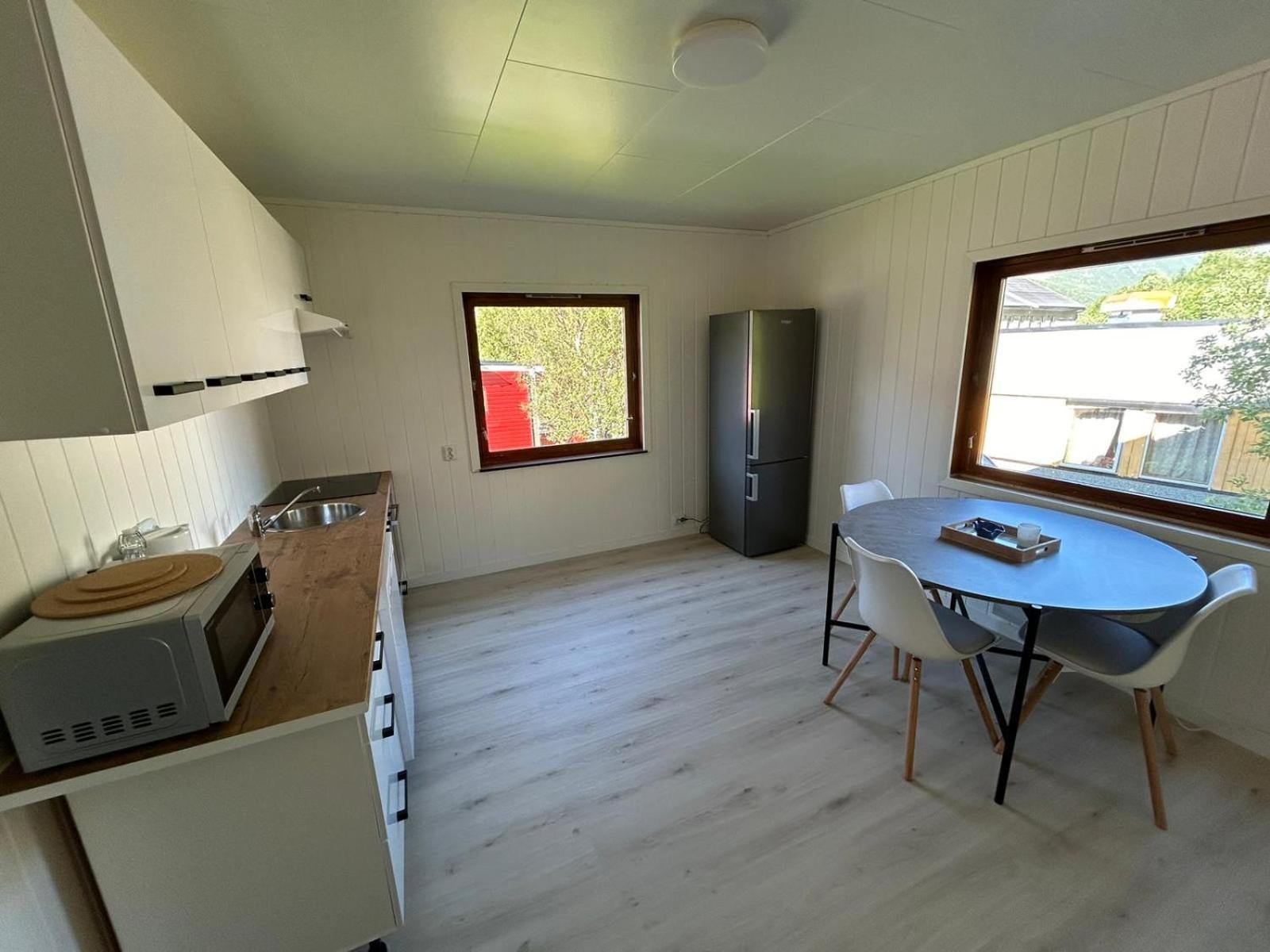 Ferrytale, Cozy, Spacious House On Senja Gryllefjord Ngoại thất bức ảnh
